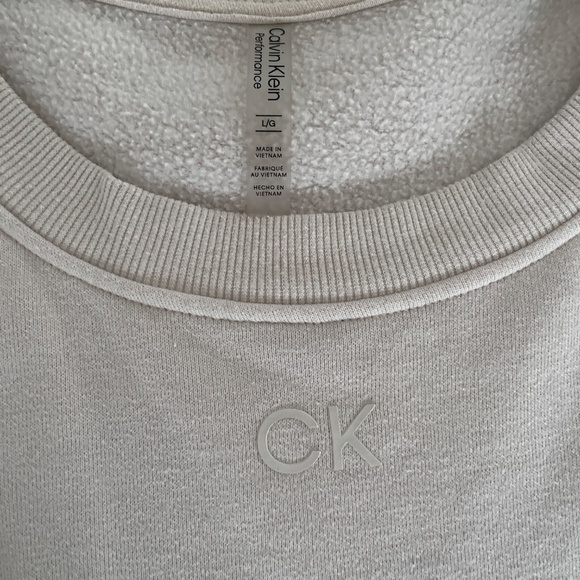 Calvin Klein crew neck - Picture 2 of 4